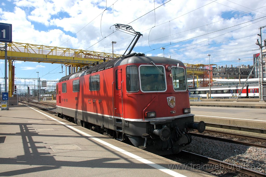 1704-0028-250709.jpg - SBB-CFF Re 4/4'' 11143 / Zürich HB 25.7.2009