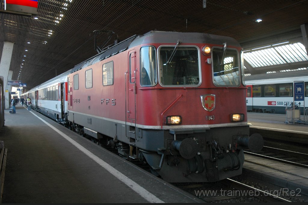2057-0007-170111.jpg - SBB-CFF Re 4/4'' 11143 / Zürich HB 17.1.2011