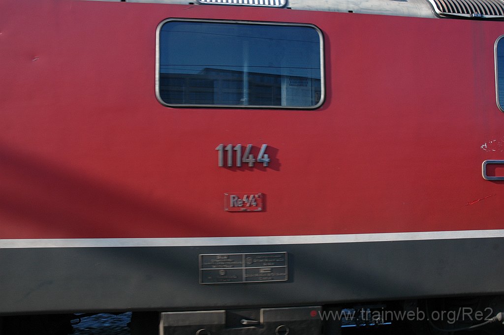 2461-0019-220612.jpg - SBB-CFF Re 4/4'' 11144 / Zürich HB 22.6.2012