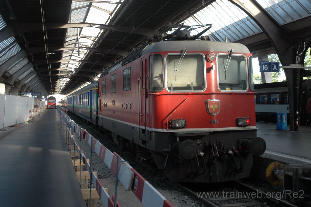 2465-0003-280612.jpg - SBB-CFF Re 4/4'' 11144 / Zürich HB 28.6.2012
