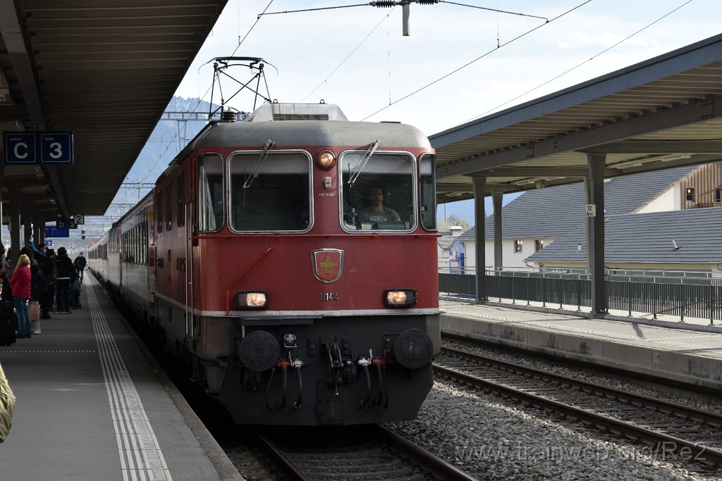 7340-0024-050421.jpg - SBB-CFF Re 4/4'' 11144 (Re 420.144-8)  (Re 91 85 4 420 144-8 CH-SBB) / Landquart 5.4.2021