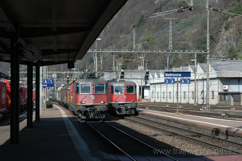 2761-0038-150413.jpg - SBB-CFF Re 4/4'' 11281 + SBB-CFF Re 4/4'' 11146 / Bellinzona 15.4.2013