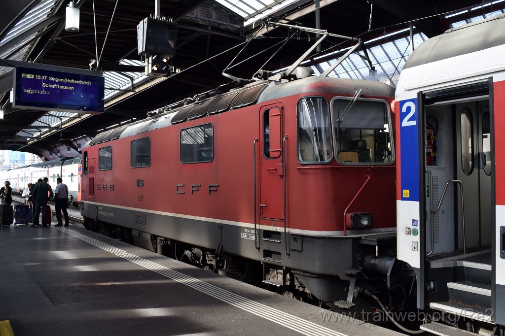 7784-0035-021021.jpg - SBB-CFF Re 4/4'' 11146 (Re 420.146-3)  (Re 91 85 4 420 146-3 CH-SBB) / Zürich HB 2.10.2021