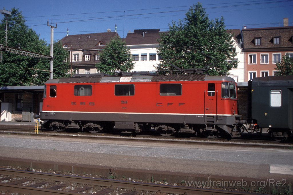0826-0028.jpg - SBB-CFF Re 4/4'' 11148 / Schaffhausen 31.7.2000