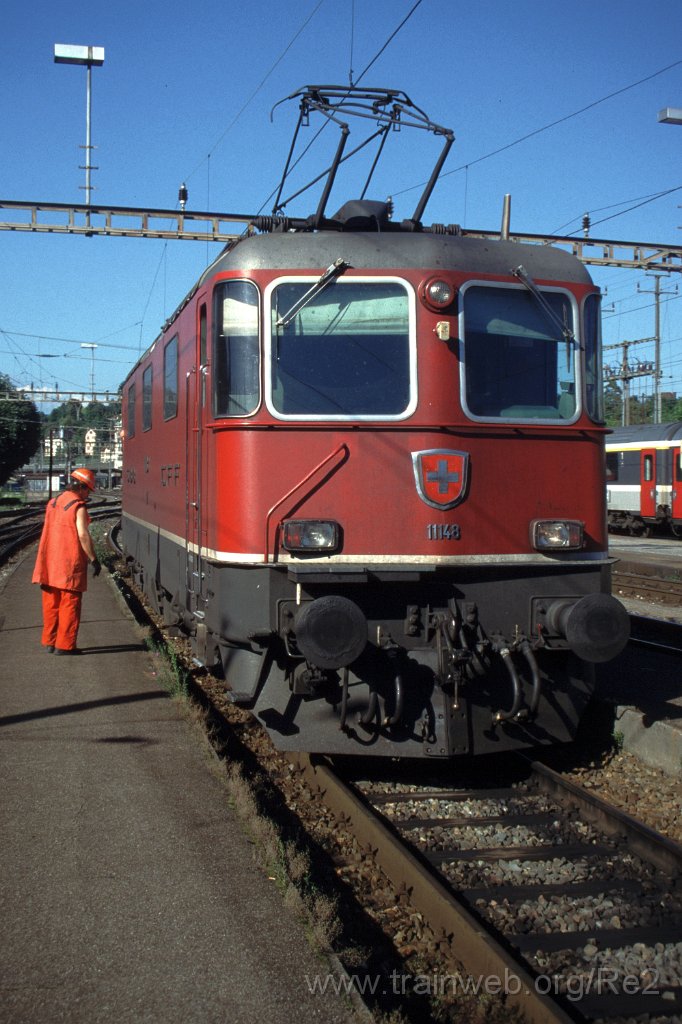 0826-0032.jpg - SBB-CFF Re 4/4'' 11148 / Schaffhausen 31.7.2000