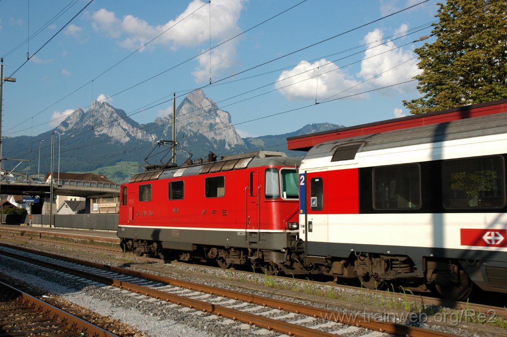 3213-0017-240714.jpg - SBB-CFF Re 4/4'' 11148 / Brunnen 24.7.2014