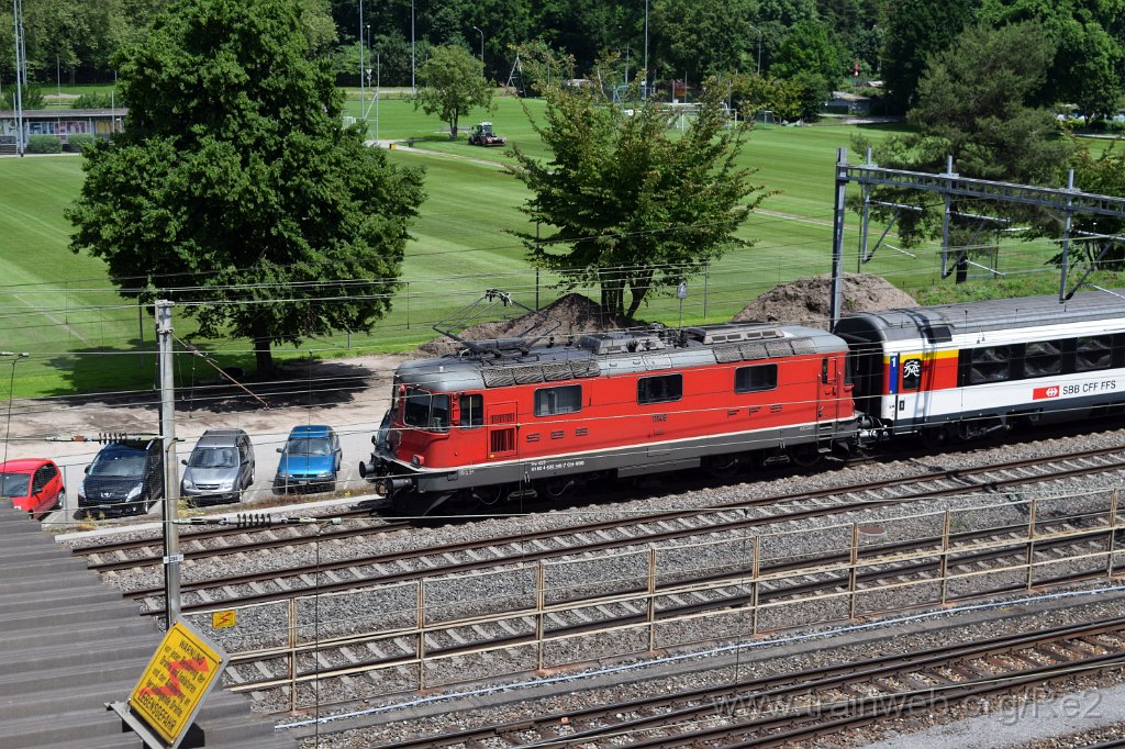 3944-0017-060616.jpg - SBB-CFF Re 4/4'' 11149 (Re 420.149-7)  (Re 91 85 4 420 149-7 CH-SBB) / Zürich-Mülligen (Hermetschloobrücke) 6.6.2016