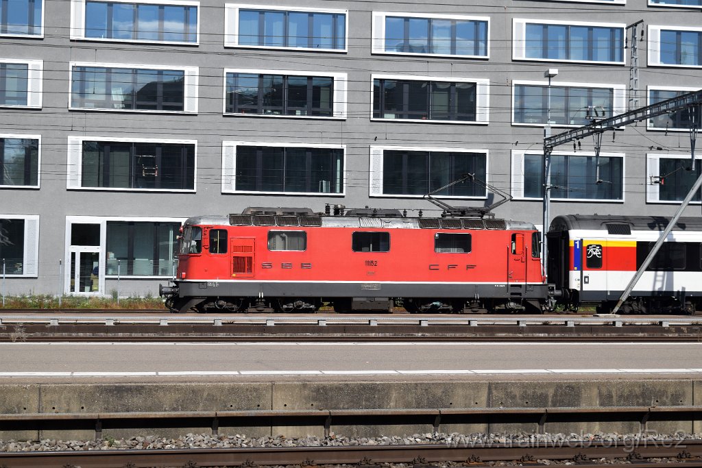 3691-0034-021015.jpg - SBB-CFF Re 4/4'' 11152 / Zürich-Altstetten 2.10.2015