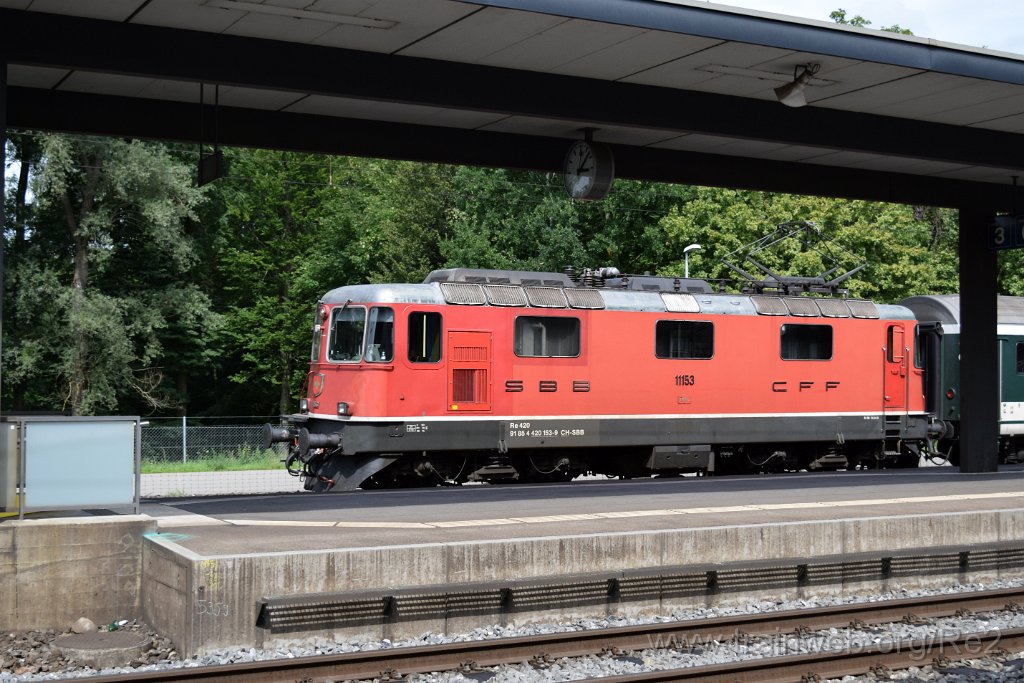 5691-0021-190819.jpg - SBB-CFF Re 4/4'' 11153 (Re 420.153-9)  (Re 91 85 4 420 153-9 CH-SBB) / Glanzenberg 19.8.2019