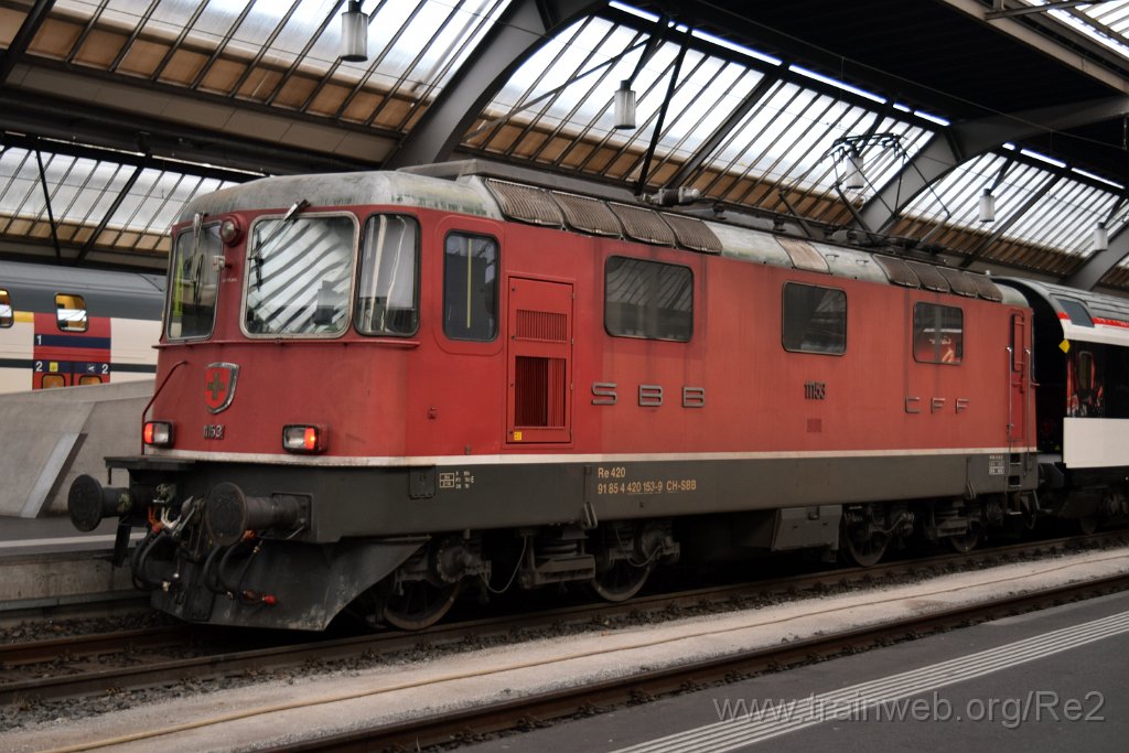8335-0029-221222.jpg - SBB-CFF Re 4/4'' 11153 (Re 420.135-6)  (Re 91 85 4 420 135-6 CH-SBB) / Zürich HB 22.12.2022