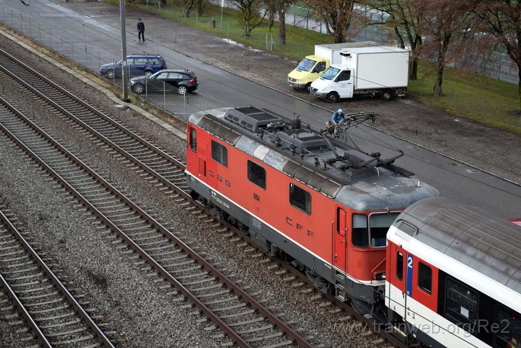 4279-0031-171116.jpg - SBB-CFF Re 4/4'' 11154 (Re 420.154-7)  (Re 91 85 4 420 154-7 CH-SBB) / Zürich-Mülligen (Hermetschloobrücke) 17.11.2016