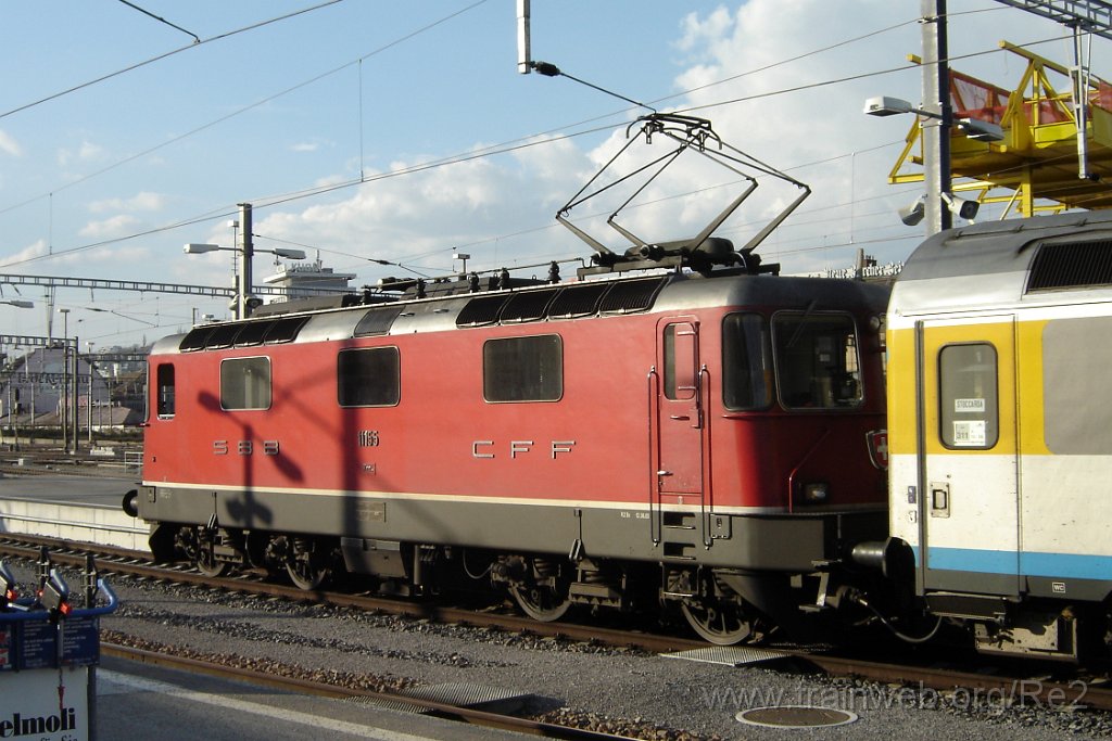 1022-0025-190305.jpg - SBB-CFF Re 4/4'' 11155 / Zürich HB 19.3.2005