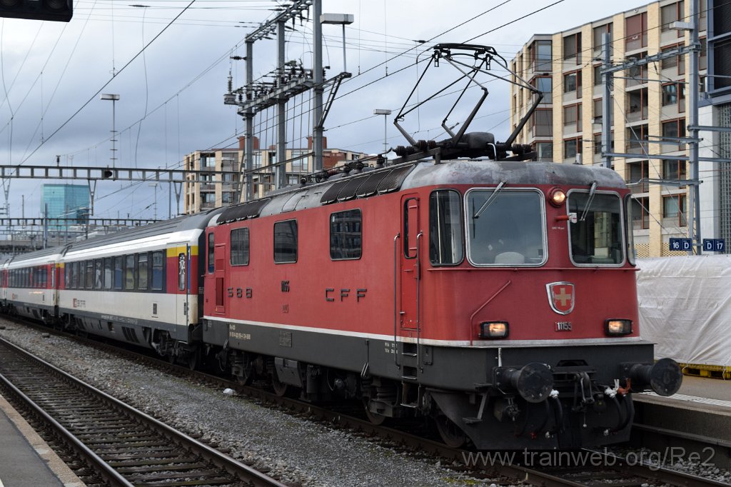 7246-0034-291220.jpg - SBB-CFF Re 4/4'' 11155 (Re 420.155-4)  (Re 91 85 4 420 155-4 CH-SBB) / Zürich HB 29.12.2020