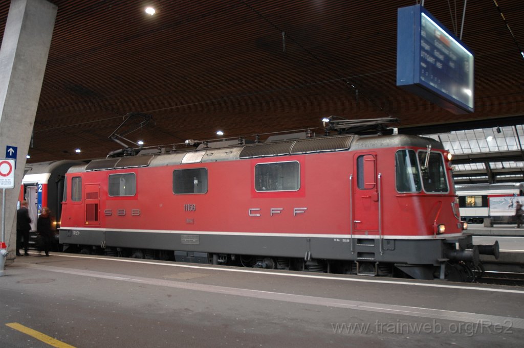 2299-0049-200112.jpg - Re 4/4" 11156 / Zürich HB 20.1.2012