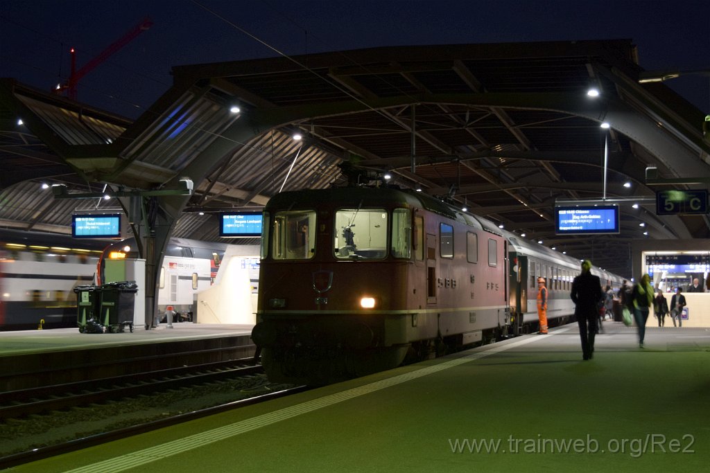 3716-0040-261015.jpg - SBB-CFF Re 4/4'' 11156 / Zürich HB 26.10.2015