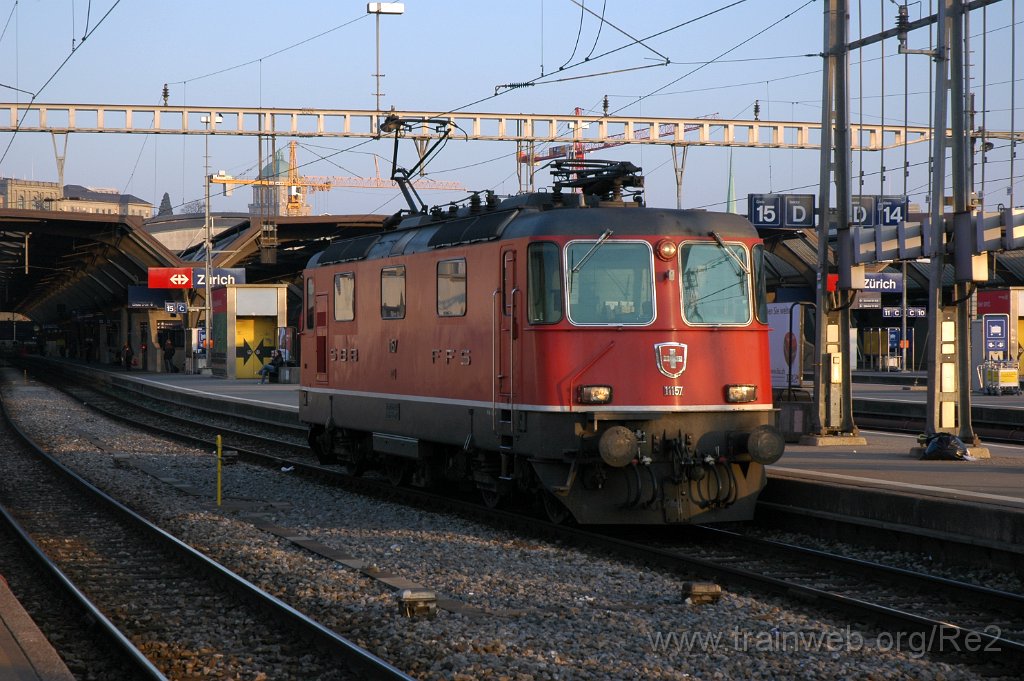 2078-0026-110311.jpg - SBB-CFF Re 4/4'' 11157 / Zürich HB 11.3.2011