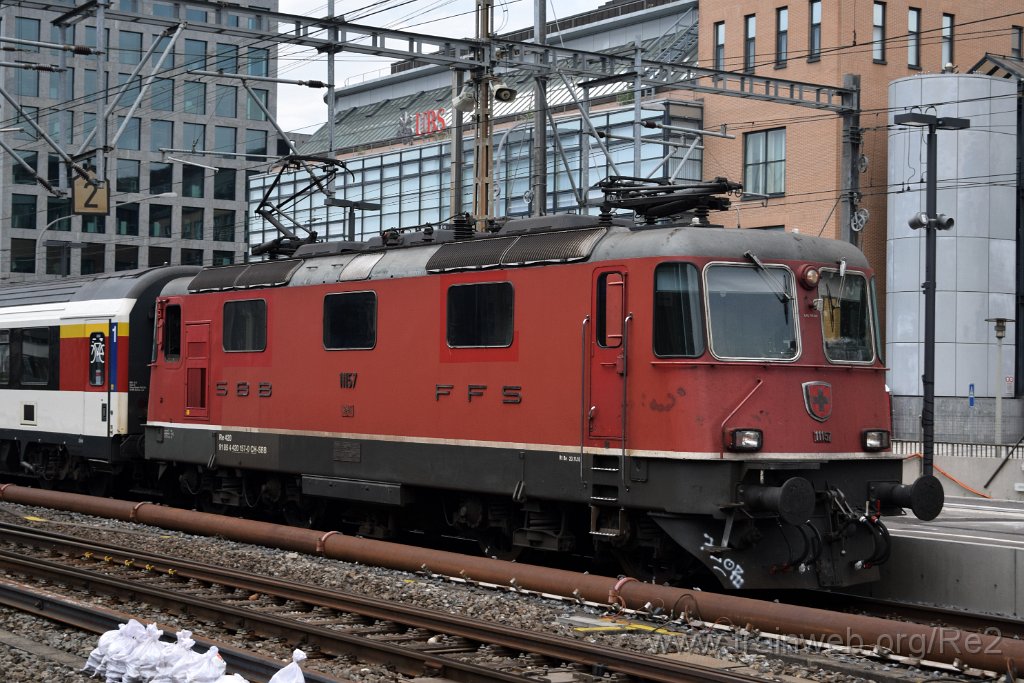 5981-0043-260620.jpg - SBB-CFF Re 4/4'' 11157 (Re 420.157-0)  (Re 91 85 4 420 157-0 CH-SBB) / Zürich-Altstetten 26.6.2020