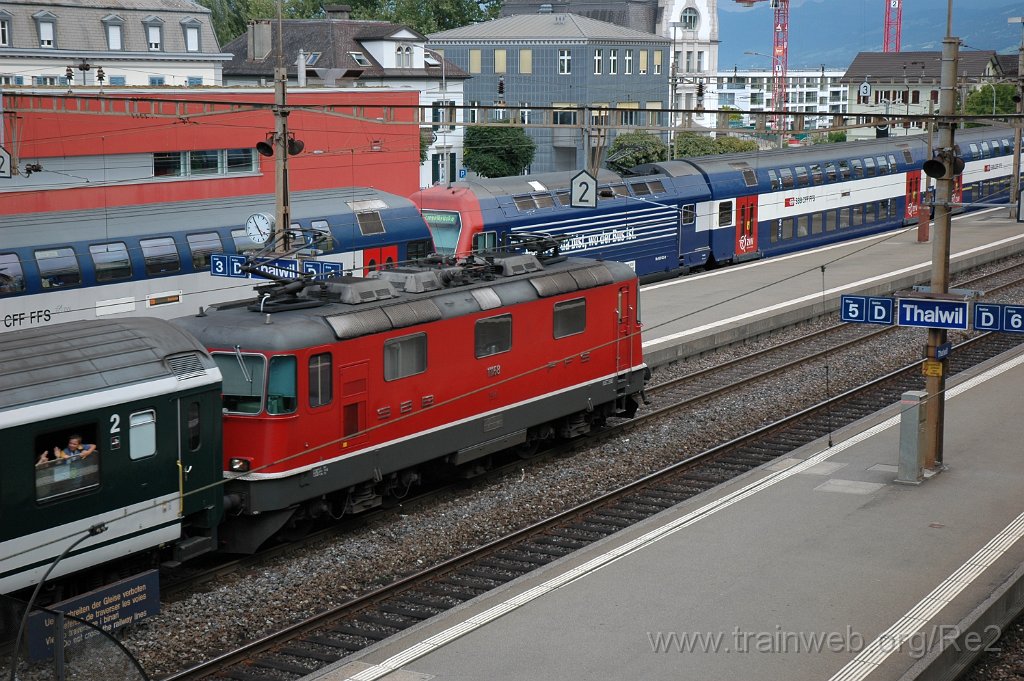 2153-0017-180711.jpg - SBB-CFF Re 4/4'' 11158 / Thalwil 18.7.2011