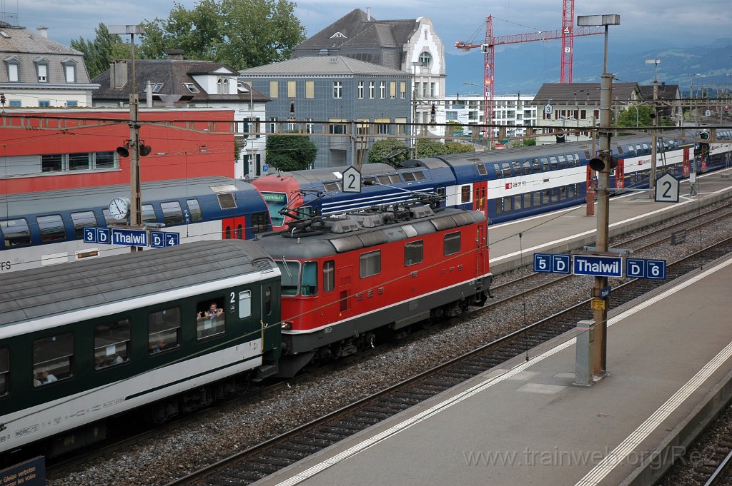 2153-0018-180711.jpg - Re 4/4" 11158 / Thalwil 18.7.2011