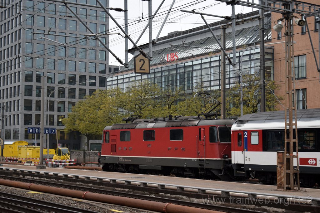 5189-0025-051118.jpg - SBB-CFF Re 4/4'' 11158 (Re 420.158-8)  (Re 91 85 4 420 158-8 CH-SBB) / Zürich-Altstetten 5.11.2018