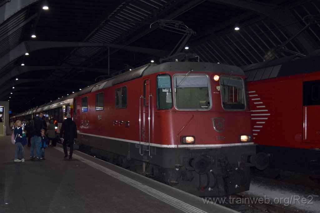 5191-0001-061118.jpg - SBB-CFF Re 4/4'' 11158 (Re 420.158-8)  (Re 91 85 4 420 158-8 CH-SBB) / Zürich HB 6.11.2018