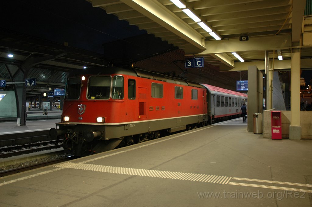 2196-0008-130911.jpg - Re 4/4" 11159 / Zürich HB 13.9.2011