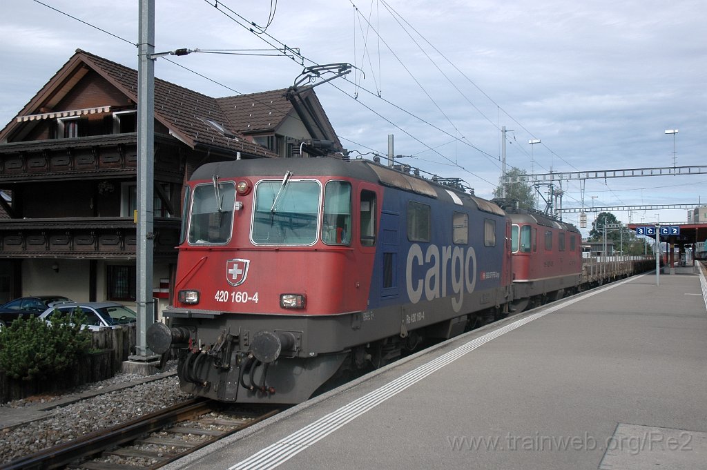 1557-0042-050908.jpg - Re 420.160-4 + Re 4/4" 11171 / Hinwil 5.9.2008
