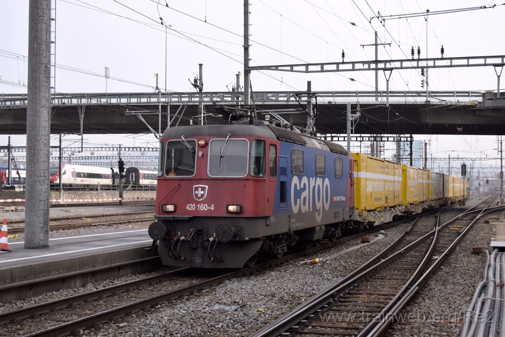 5282-0032-230119.jpg - SBBC Re 420.160-4 (Re 91 85 4 420 160-4 CH-SBBC) / Zürich-Altstetten 23.1.2019