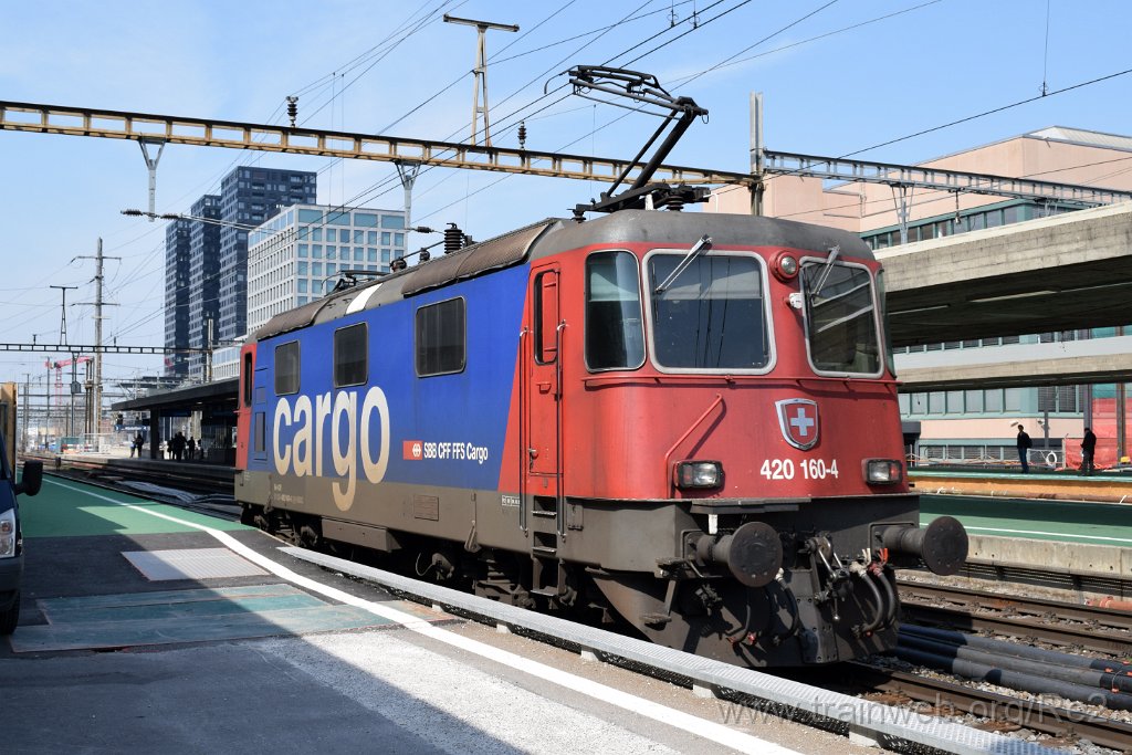 5365-0003-010419.jpg - SBBC Re 420.160-4 (Re 91 85 4 420 160-4 CH-SBBC) / Zürich-Altstetten 1.4.2019