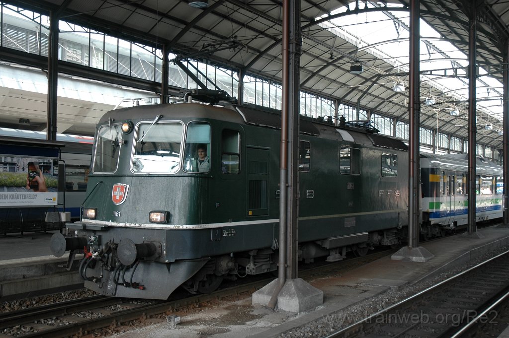 2792-0032-070513.jpg - Re 4/4" 11161 / Luzern 7.5.2013