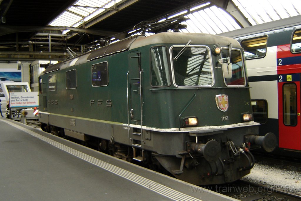 3651-0014-170815.jpg - Re 4/4" 11161 / Zürich HB 17.8.2015