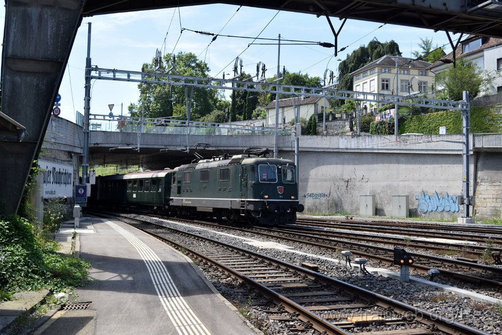 9247-0030-270724.jpg - SBB-CFF Re 4/4'' 11161 (Re 420.161-2)  (Re 91 85 4 420 161-2 CH-SBB) / Schaffhausen 27.7.2024