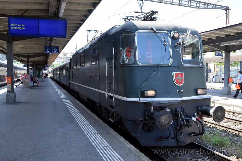 9248-0002-270724.jpg - SBB-CFF Re 4/4'' 11161 (Re 420.161-2)  (Re 91 85 4 420 161-2 CH-SBB) / Schaffhausen 27.7.2024