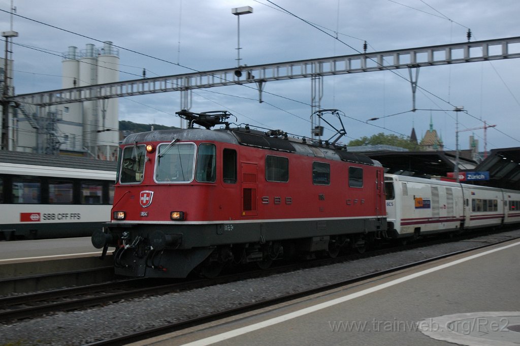 1979-0042-270810.jpg - Re 4/4" 11164 / Zürich HB 27.8.2010