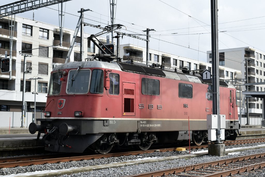 8888-0002-261123.jpg - SBB-CFF Re 4/4'' 11164 (Re 420.164-6)  (Re 91 85 4 420 164-6 CH-SBB) / Wattwil 26.11.2023