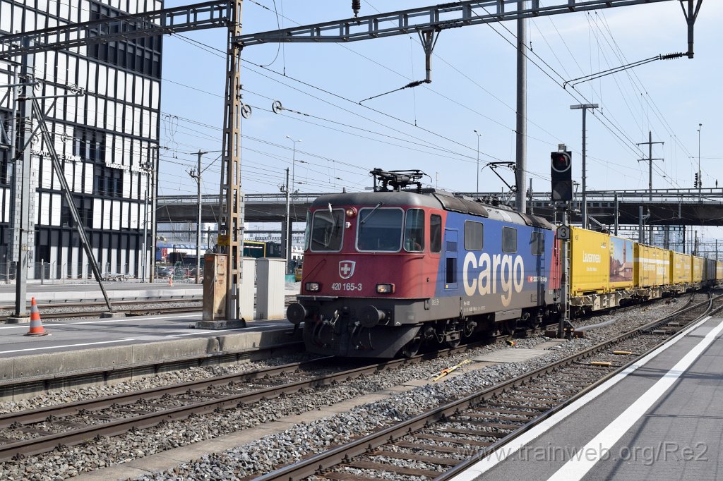 5368-0009-010419.jpg - SBBC Re 420.165-3 (Re 91 85 4 420 165-3 CH-SBBC) / Zürich-Altstetten 1.4.2019