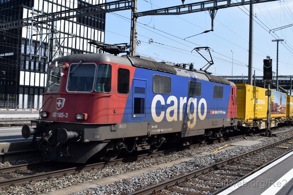 5368-0011-010419.jpg - SBBC Re 420.165-3 (Re 91 85 4 420 165-3 CH-SBBC) / Zürich-Altstetten 1.4.2019