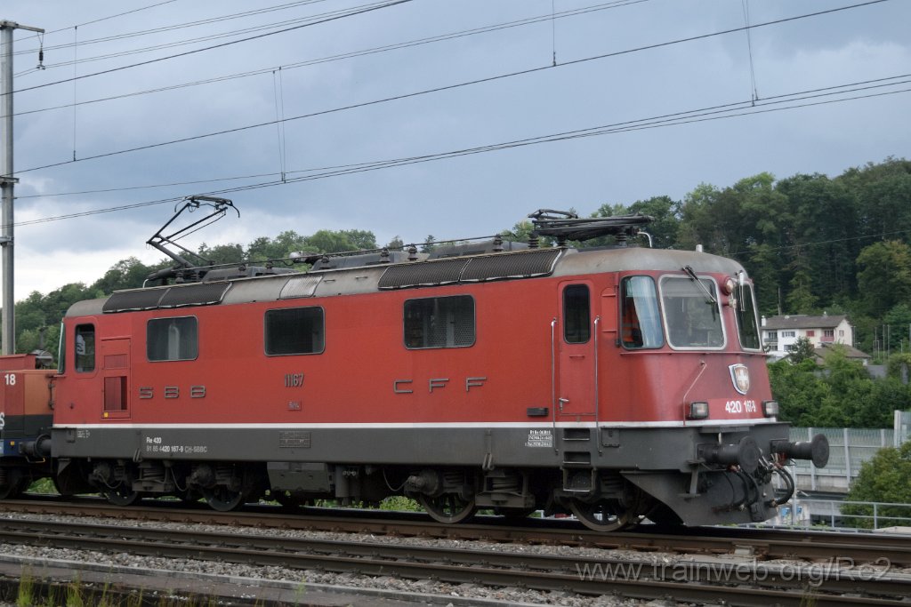 8699-0015-210723.jpg - SBBC Re 4/4'' 11167 (Re 420.167-9)  (Re 91 85 4 420 167-9 CH-SBBC) / Killwangen-Spreitenbach 21.7.2023