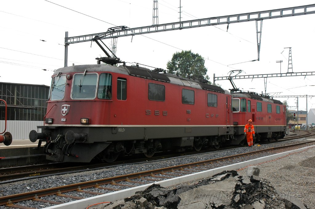 1953-0027-260710.jpg - Re 4/4" 11168 + 11236 / Hinwil 26.7.2010