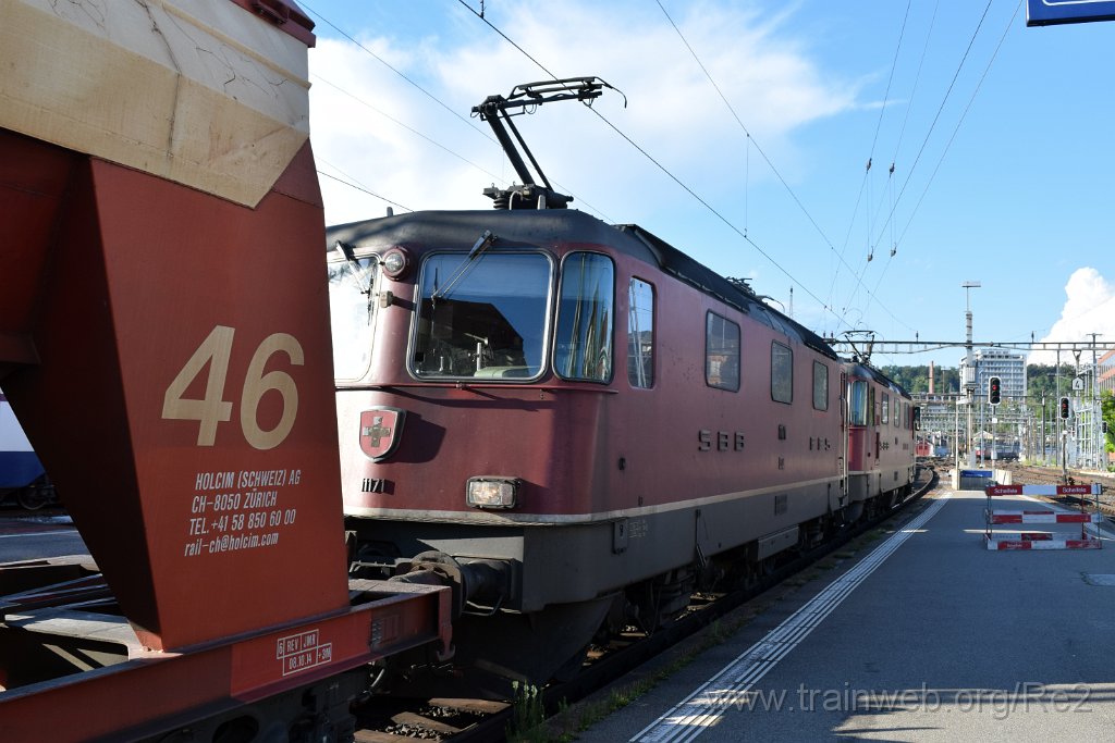4021-0046-180716.jpg - SBB-CFF Re 4/4'' 11238 + SBB-CFF Re 4/4'' 11171 / Winterthur 18.7.2016