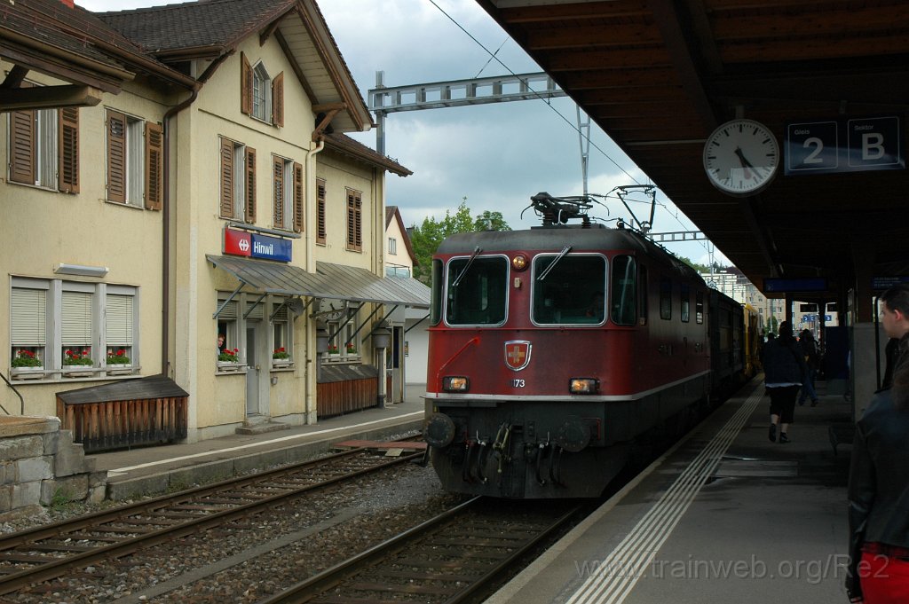 1872-0027-210510.jpg - Ref 4/4" 11173 / Hinwil 21.5.2010