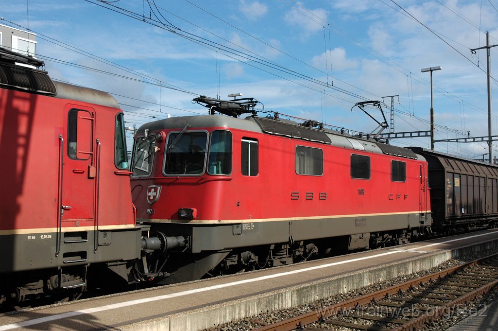 3327-0023-101014.jpg - SBB-CFF Re 4/4'' 11176 / Zürich-Altstetten 10.10.2014