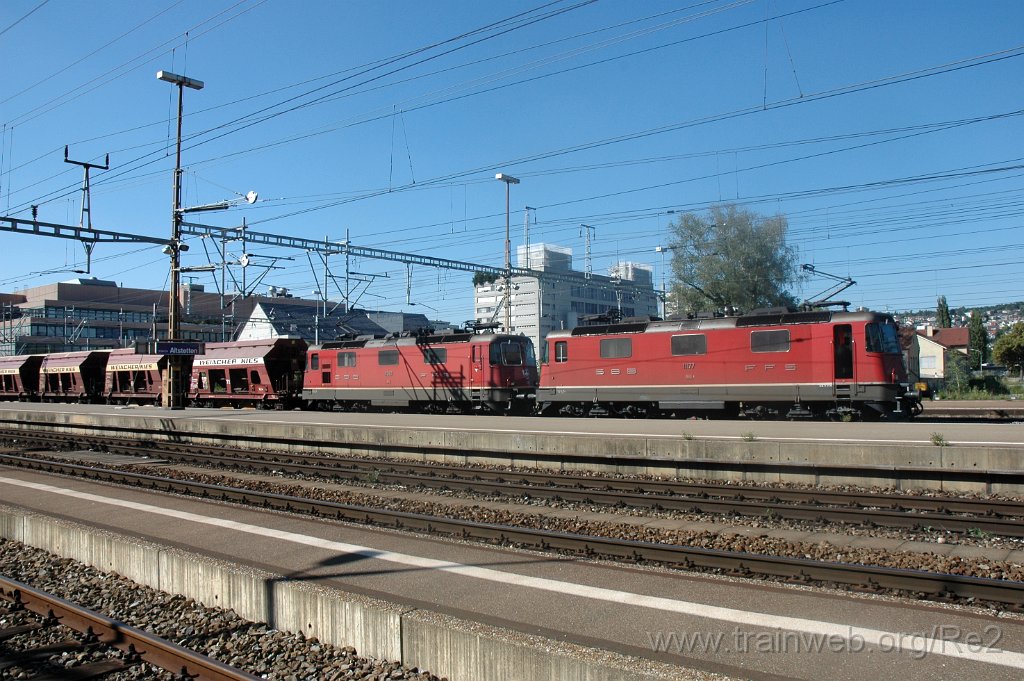 1544-0042-270808.jpg - SBB-CFF Ref 4/4'' 11177 + SBB-CFF Re 4/4'' 11298 / Zürich-Altstetten 27.8.2008