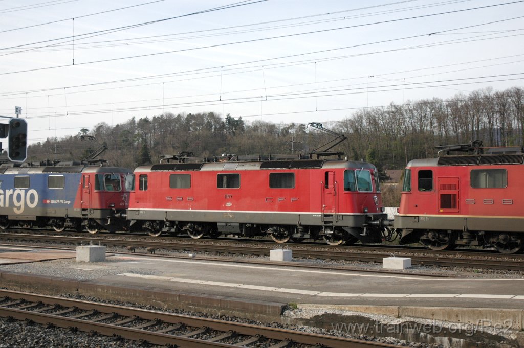 3540-0027-100415.jpg - SBB-CFF Re 4/4'' 11177 / Killwangen-Spreitenbach 10.4.2015