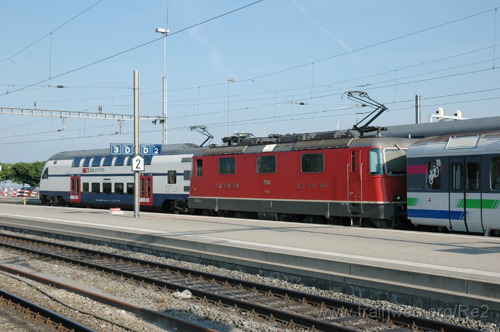 3148-0047-120614.jpg - SBB-CFF Re 4/4'' 11180 + SBB-CFF RABe 514.019-9 / RBe 514.419-1 / Rapperswil 12.6.2014