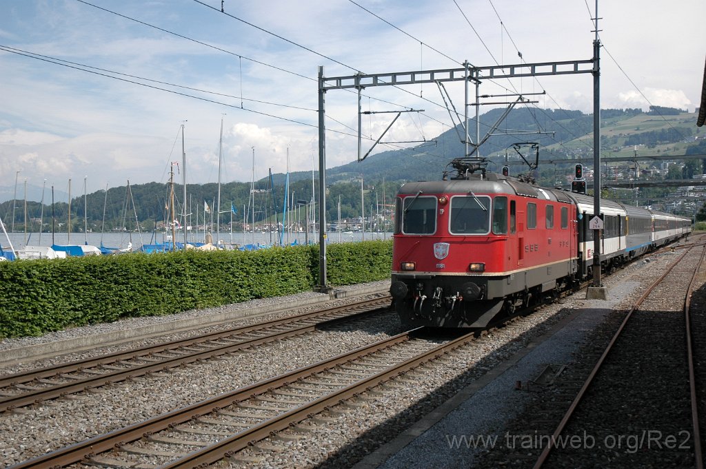 2415-0006-270512.jpg - SBB-CFF Re 4/4'' 11181 / Richterswil 27.5.2012