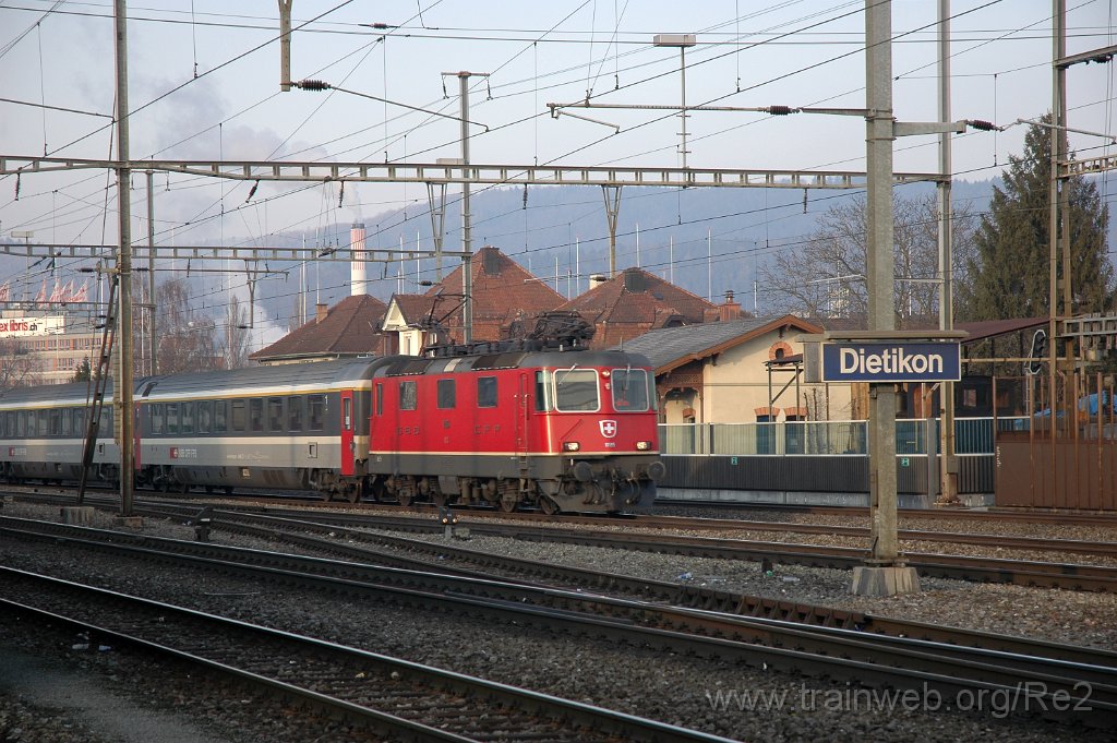 1599-0022-291208.jpg - SBB-CFF Re 4/4'' 11185 / Dietikon 29.12.2008