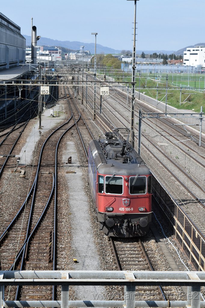 3852-0037-040416.jpg - SBBC Re 420.186-9 / Zürich-Mülligen (Hermetschloobrücke) 4.4.2016