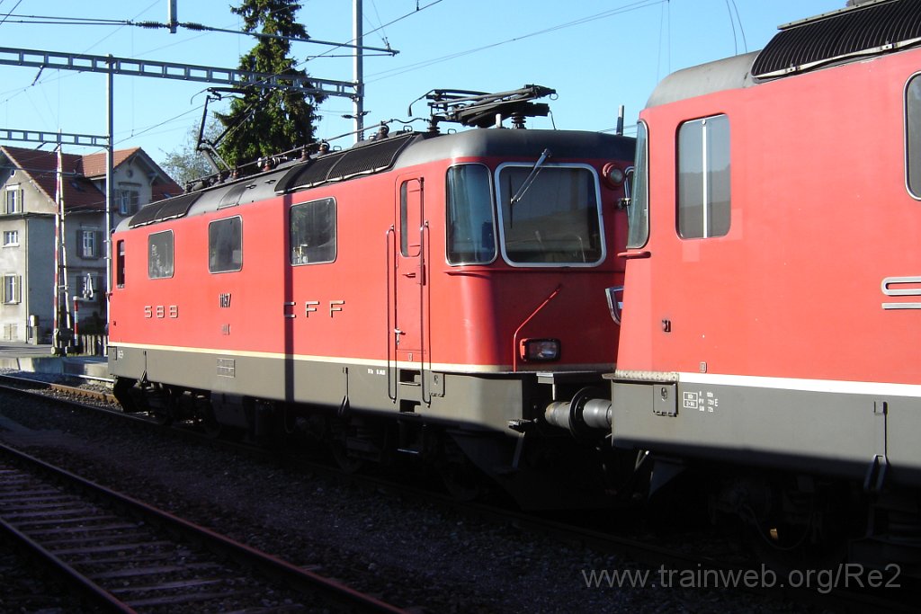 1188-0004-070606.jpg - SBB-CFF Ref 4/4'' 11187 / Hinwil 7.6.2006