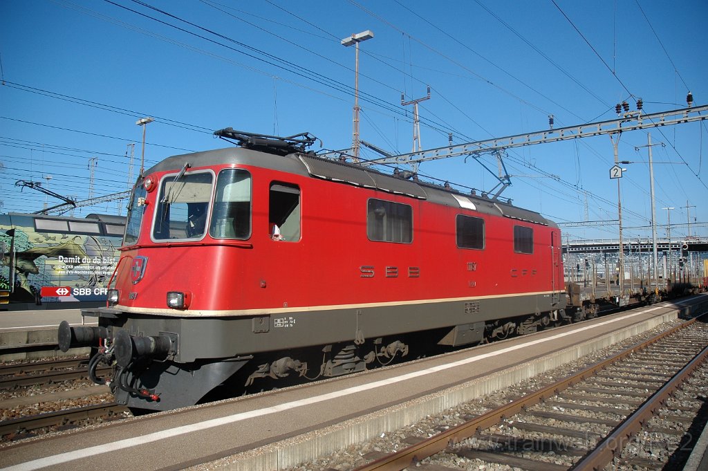 1546-0003-270808.jpg - Re 4/4" 11187 / Zürich-Altstetten 27.8.2008